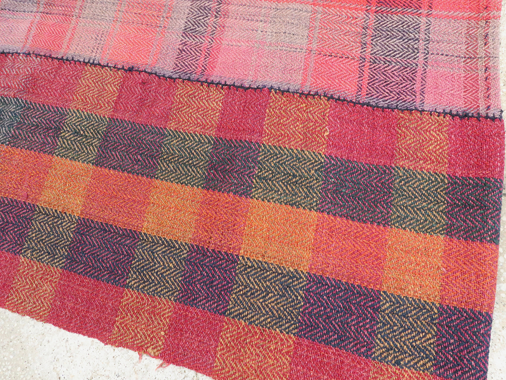 Vintage Persian Plaid Textile, No.29028 - Gsblank