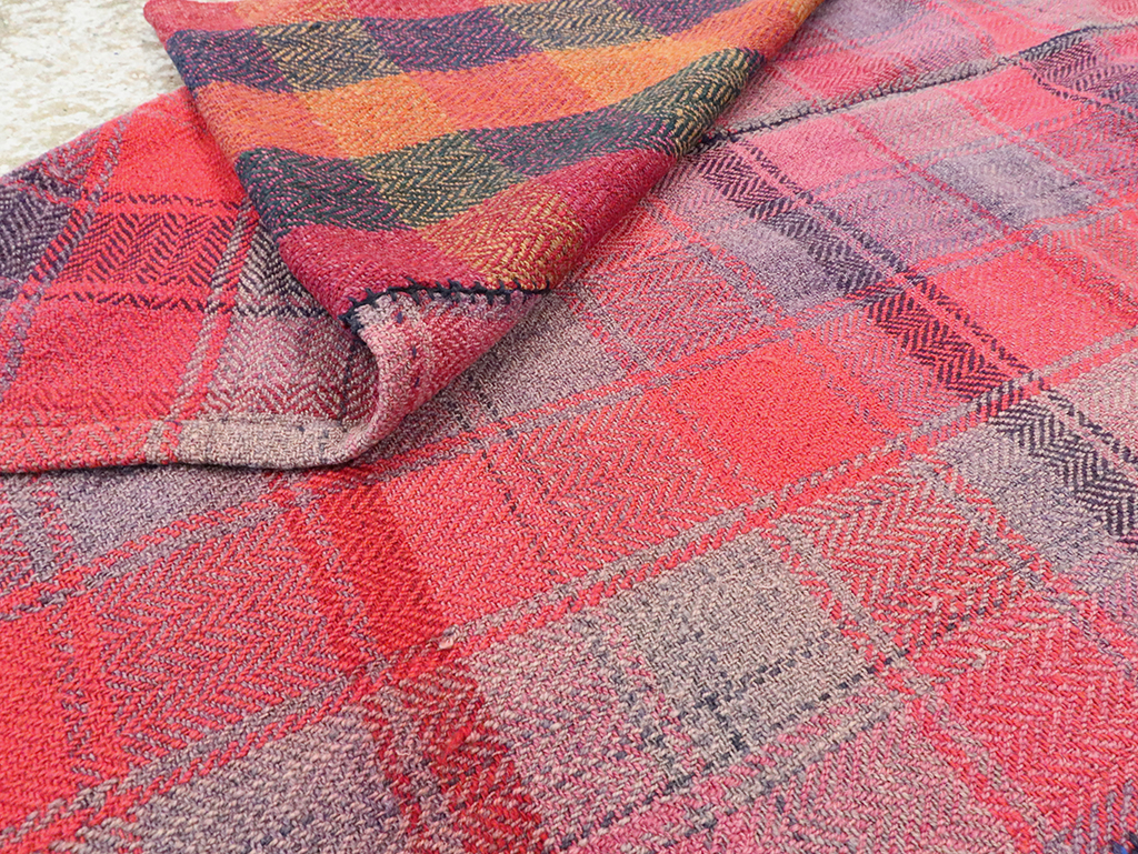Vintage Persian Plaid Textile, No.29028 - Gsblank
