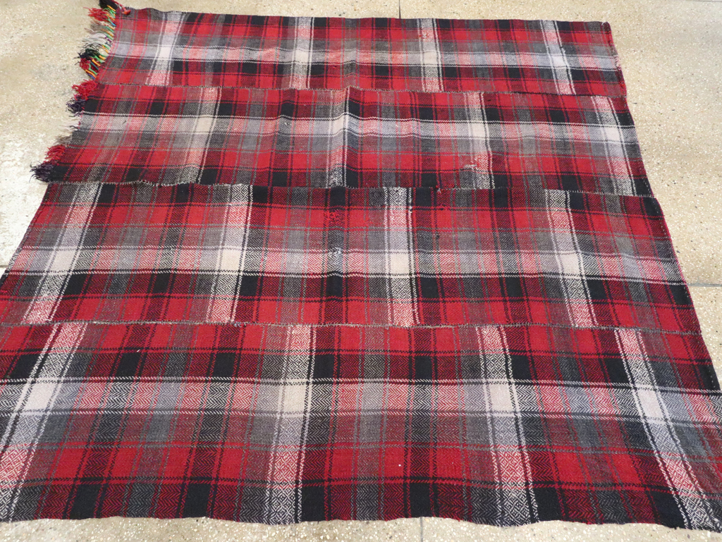 Vintage Persian Square Textile, No.29033 - Gsblank