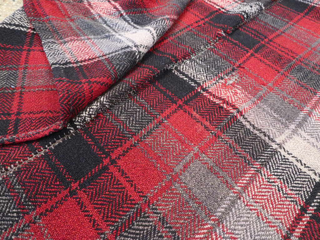 Vintage Persian Square Textile, No.29033 - Gsblank