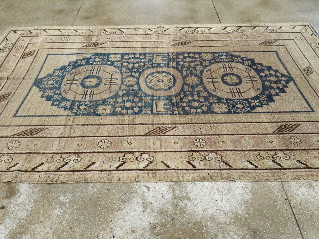 Antique East Turkestan Khotan Carpet, No.29064 - Gsblank