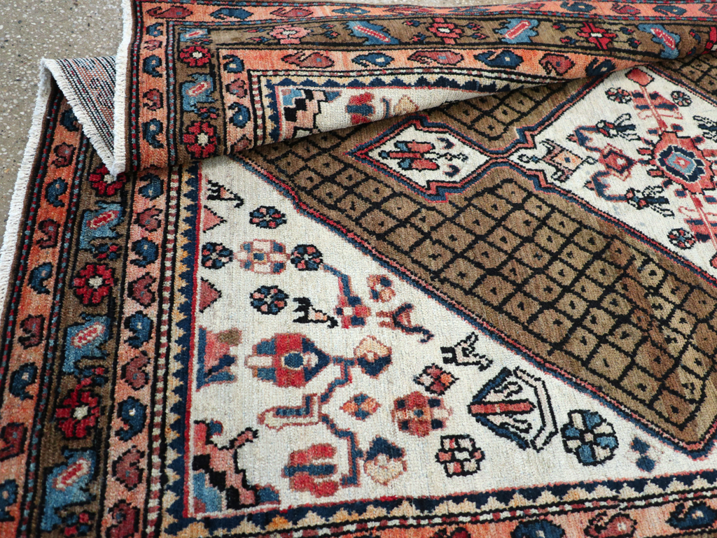 Vintage Persian Hamadan Gallery Rug, No.29086 - Gsblank