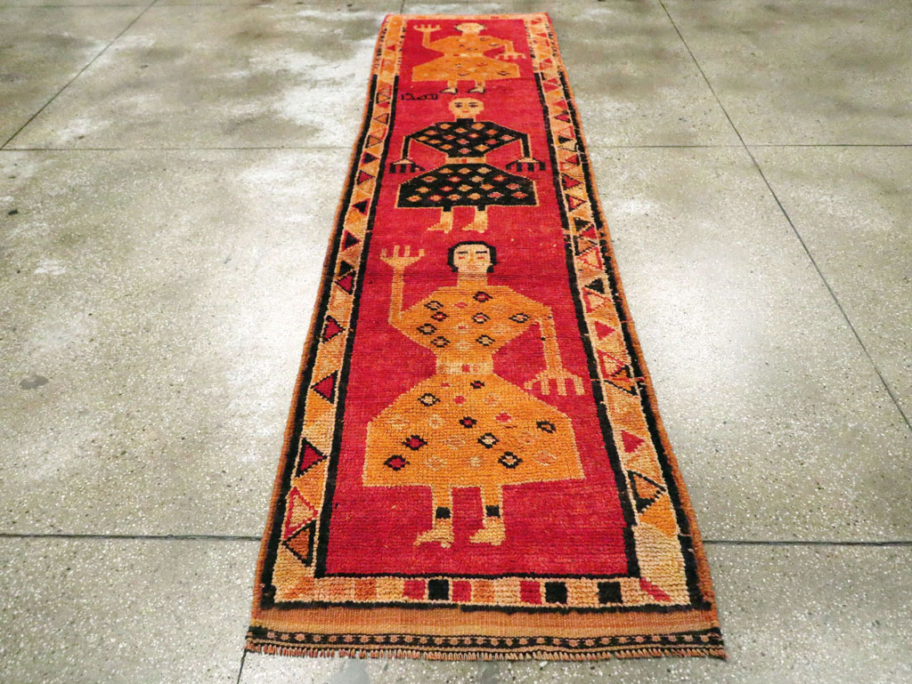 Vintage Turkish Anatolian Pictorial Runner, No.29102 - Gsblank