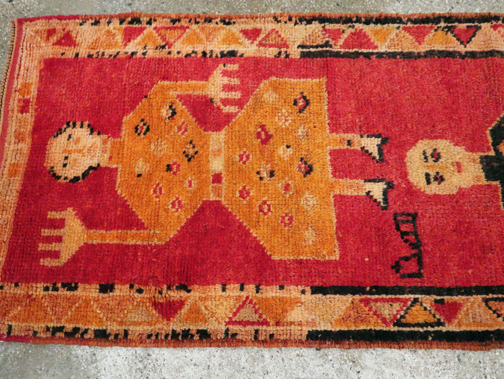 Vintage Turkish Anatolian Pictorial Runner, No.29102 - Gsblank