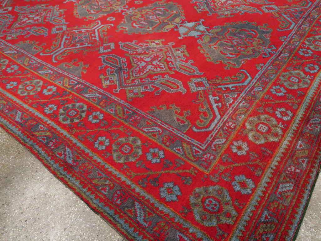 Antique Oushak Carpet, No.29128 - Gsblank
