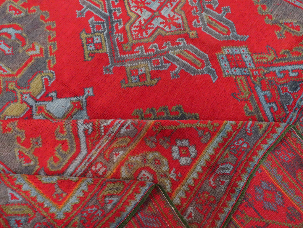 Antique Oushak Carpet, No.29128 - Gsblank