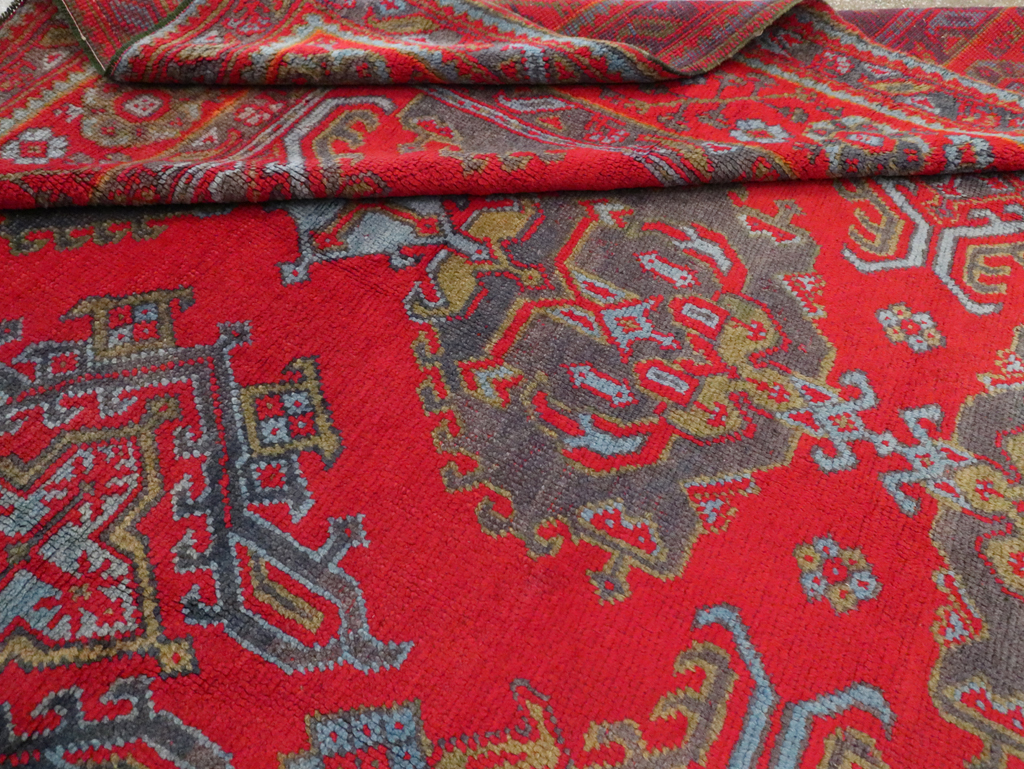 Antique Oushak Carpet, No.29128 - Gsblank