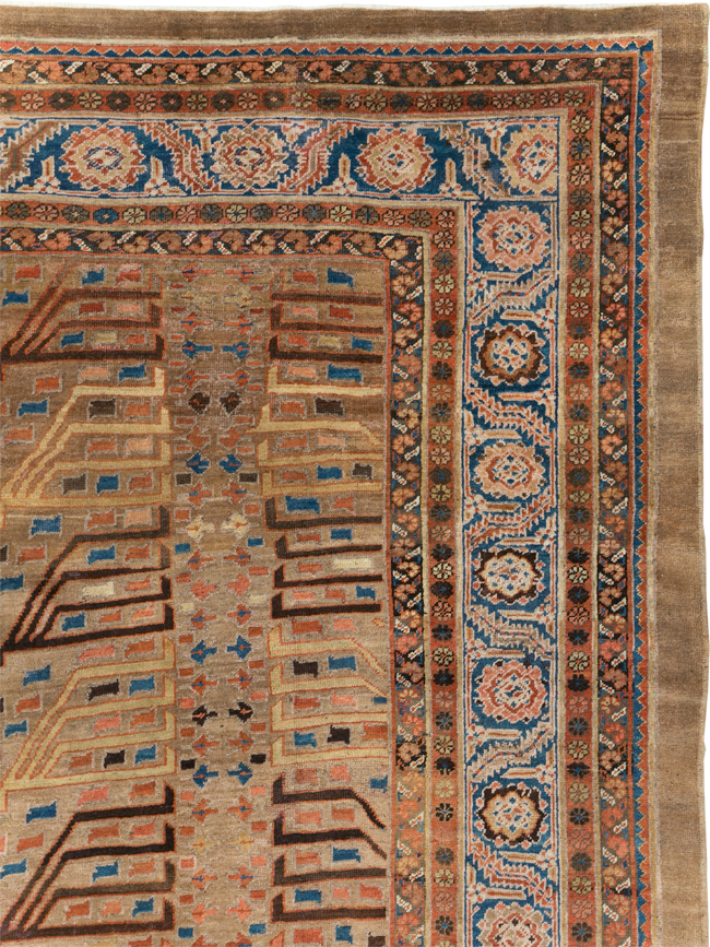 Antique Persian Bakshaish Carpet, No.29131 - Gsblank