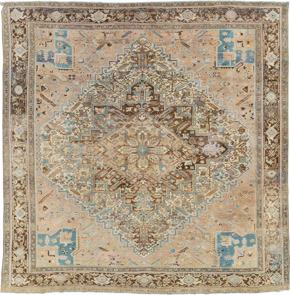 Antique Persian Heriz Square Carpet, No.29132 - Gsblank