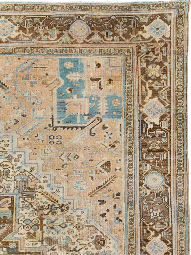 Antique Persian Heriz Square Carpet, No.29132 - Gsblank