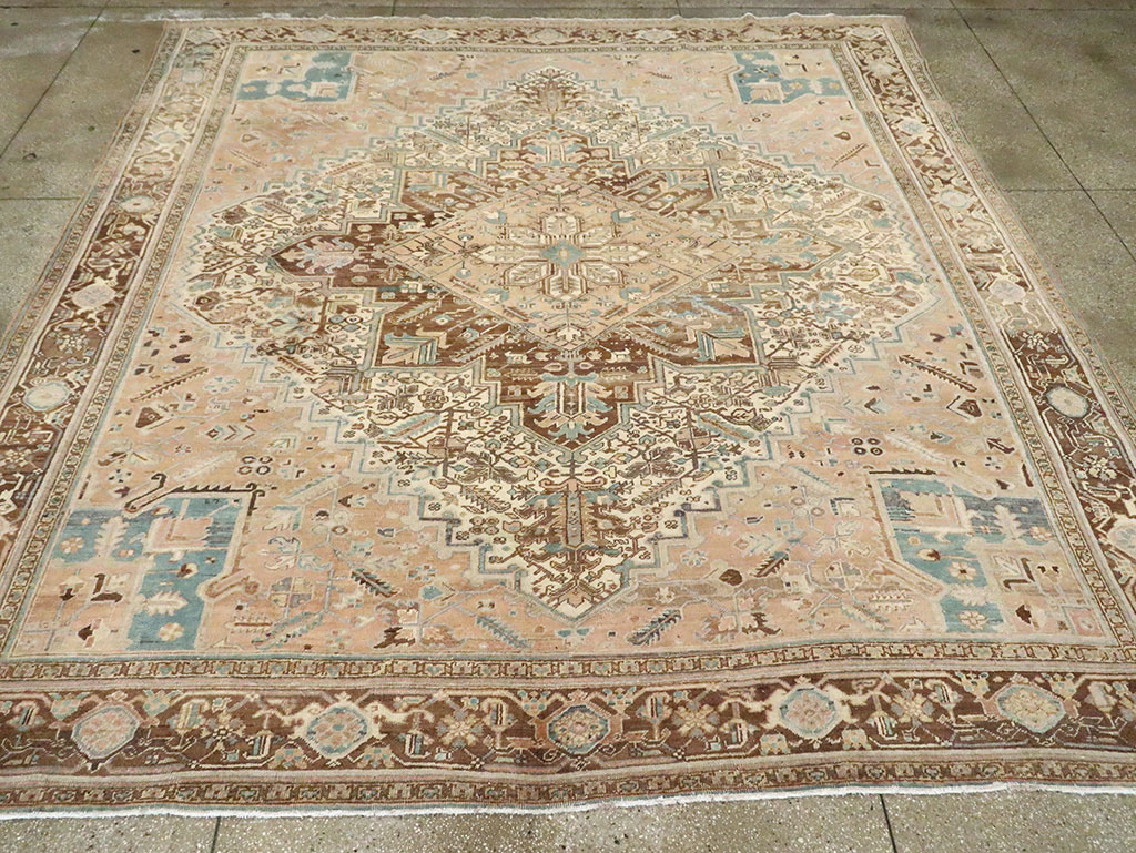 Antique Persian Heriz Square Carpet, No.29132 - Gsblank