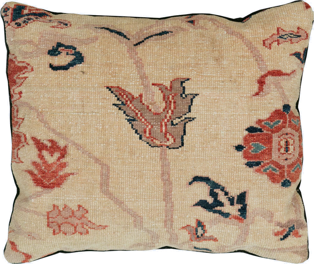 Antique Persian Serapi Pillow, No.29134 - Gsblank