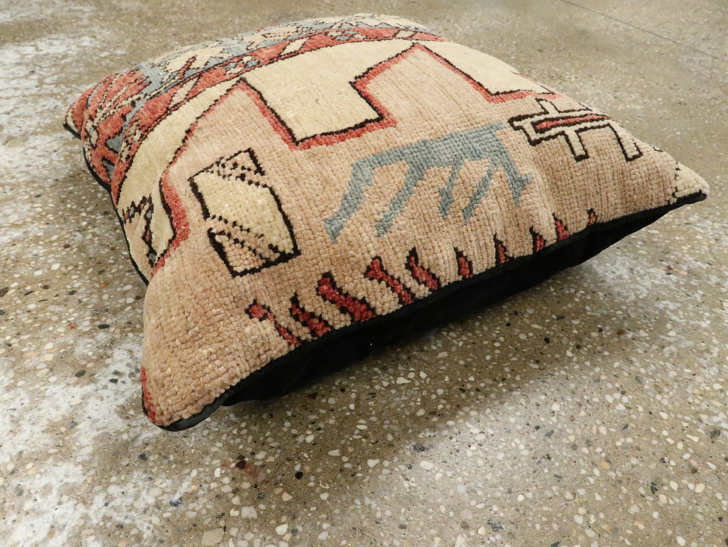 Antique Persian Serapi Square Pillow, No.29140 - Gsblank