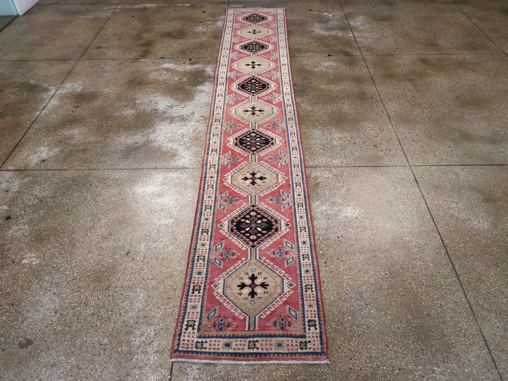 Vintage Persian Serab Small Runner, No.29153 - Gsblank