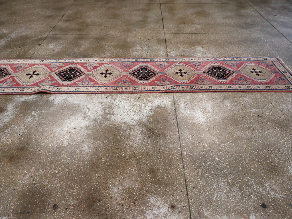 Vintage Persian Serab Small Runner, No.29153 - Gsblank