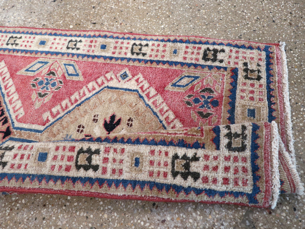 Vintage Persian Serab Runner, No.29153 - Gsblank