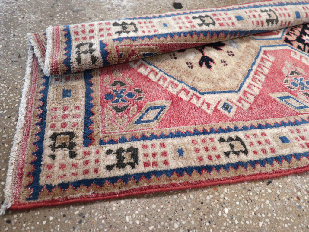 Vintage Persian Serab Small Runner, No.29153 - Gsblank