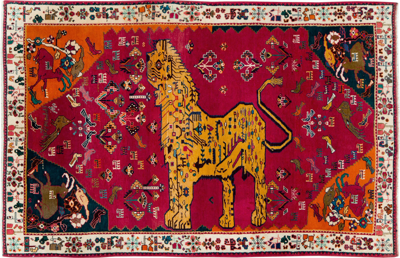 Vintage Persian Gabbeh Pictorial Accent Rug, No.29154 - Gsblank