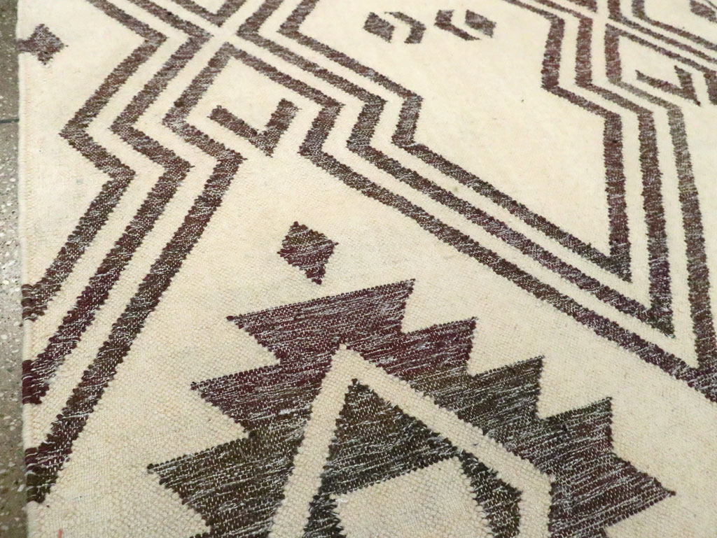 Contemporary Handmade Turkish Flatweave Kilim, No.29164 - Gsblank