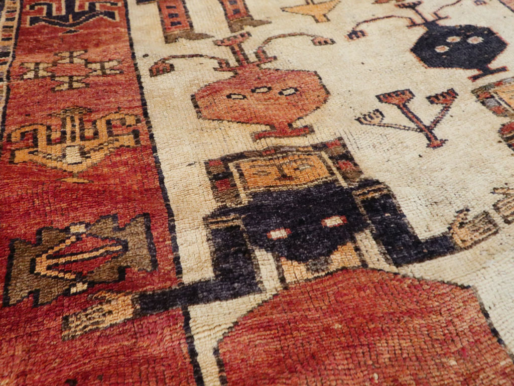 Vintage Persian Bakhtiari Pictorial Rug, No.29169 - Gsblank