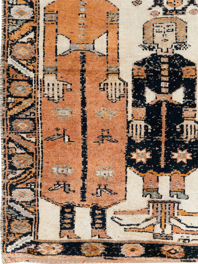 Vintage Persian Bakhtiari Pictorial Rug, No.29171 - Gsblank