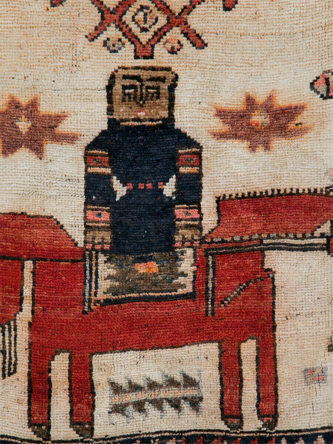 Vintage Persian Pictorial Bakhtiari Rug, No.29175 - Gsblank