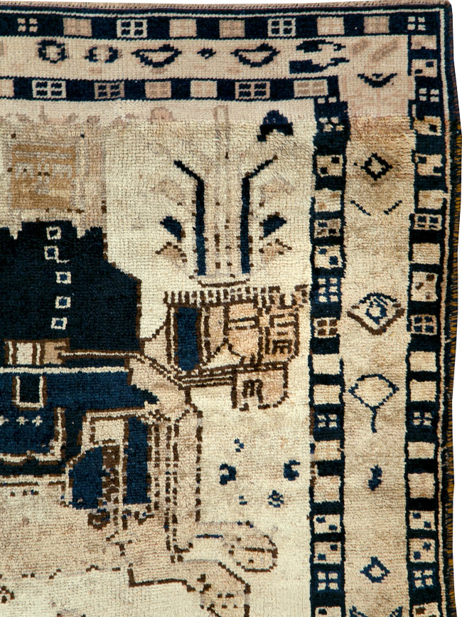 Vintage Persian Bakhtiari Pictorial Rug, No.29177 - Gsblank