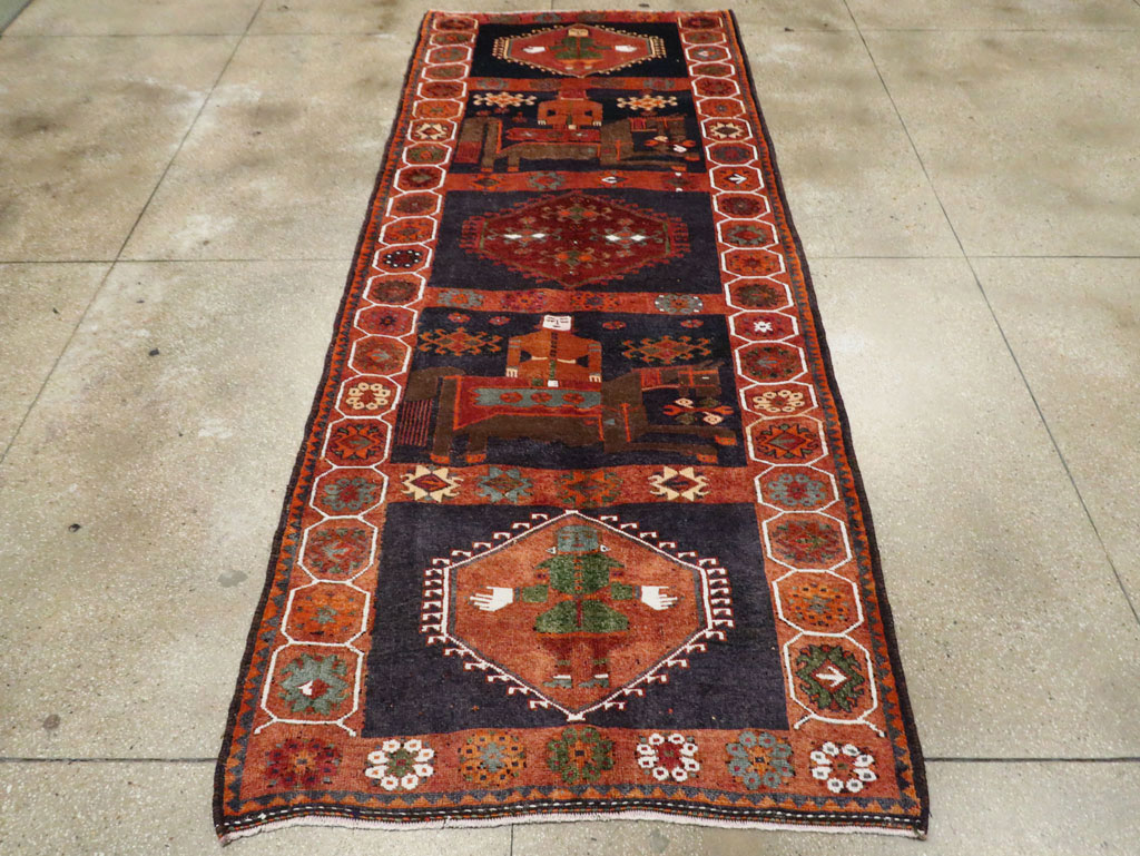 Vintage Persian Pictorial Bakhtiari Rug, No.29178 - Gsblank