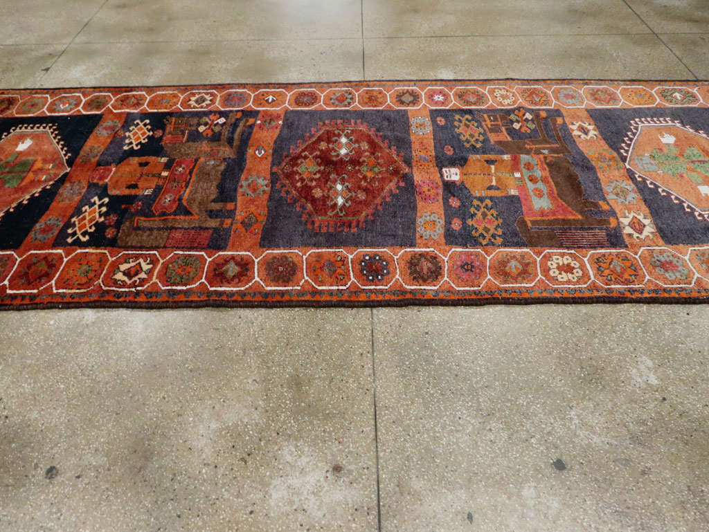 Vintage Persian Pictorial Bakhtiari Rug, No.29178 - Gsblank