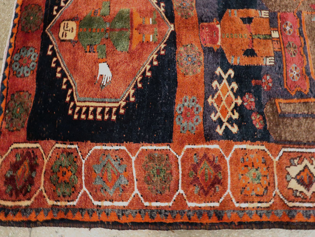 Vintage Persian Pictorial Bakhtiari Rug, No.29178 - Gsblank