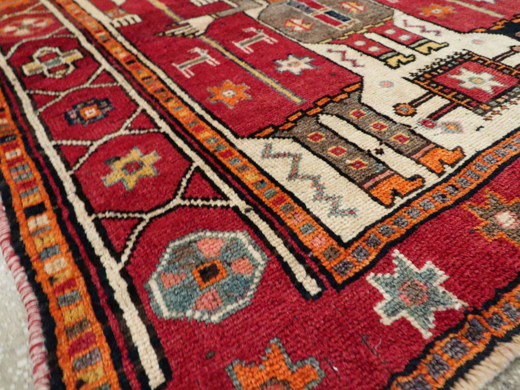 Vintage Persian Pictorial Bakhtiari Rug, No.29179 - Gsblank