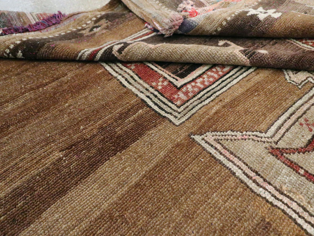 Vintage Turkish Anatolian Room Size Carpet, No.29217 - Gsblank