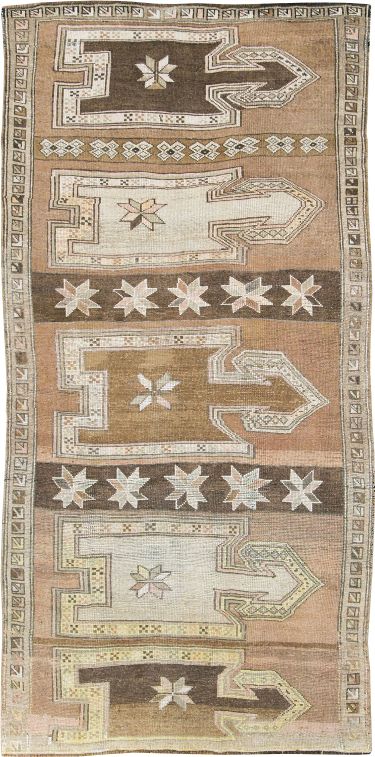 Vintage Anatolian Gallery Carpet, No.29221 - Gsblank