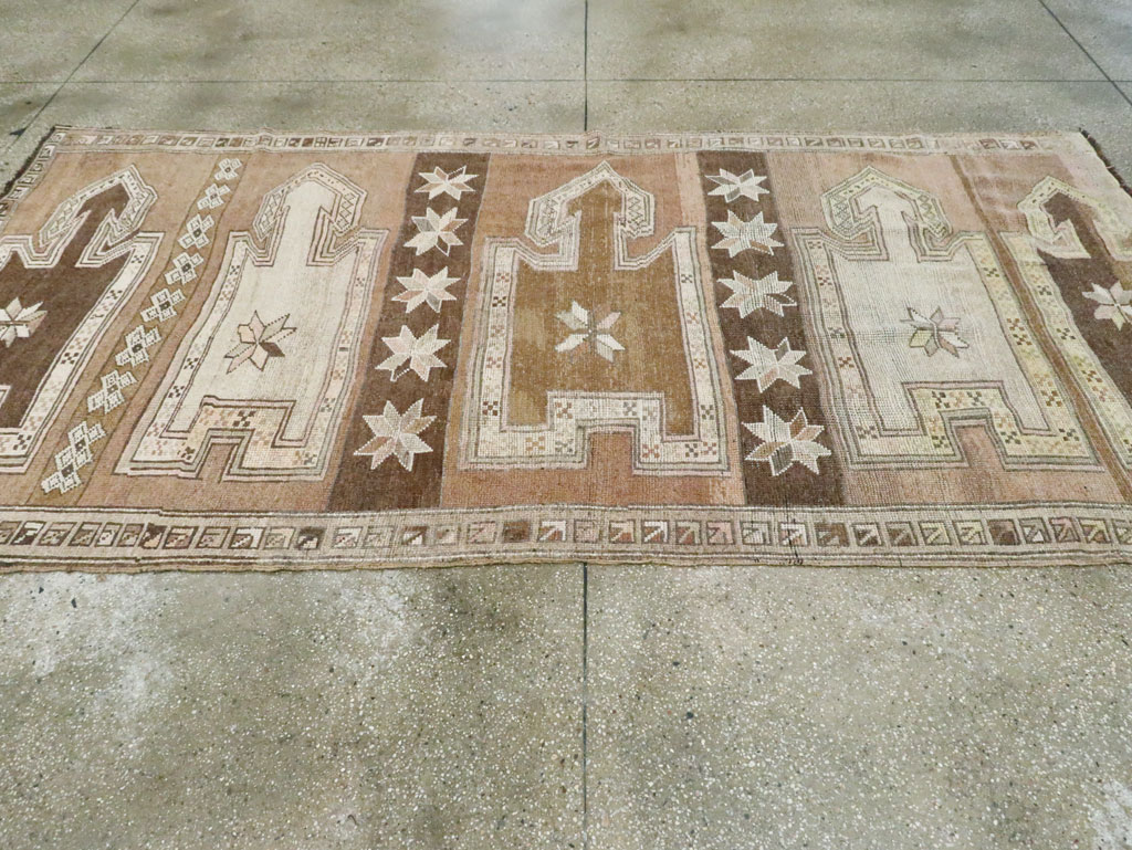 Vintage Anatolian Gallery Carpet, No.29221 - Gsblank