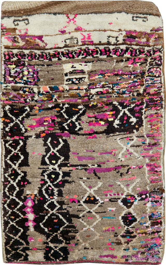 Contemporary  Anatolian Rug, No.29226 - Gsblank