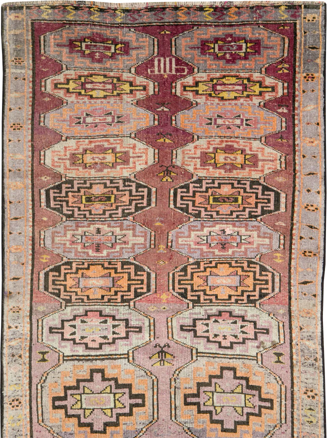 Vintage Turkish Anatolian Runner, No.29228 - Gsblank