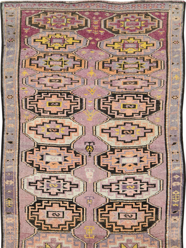 Vintage Turkish Anatolian Runner, No.29228 - Gsblank