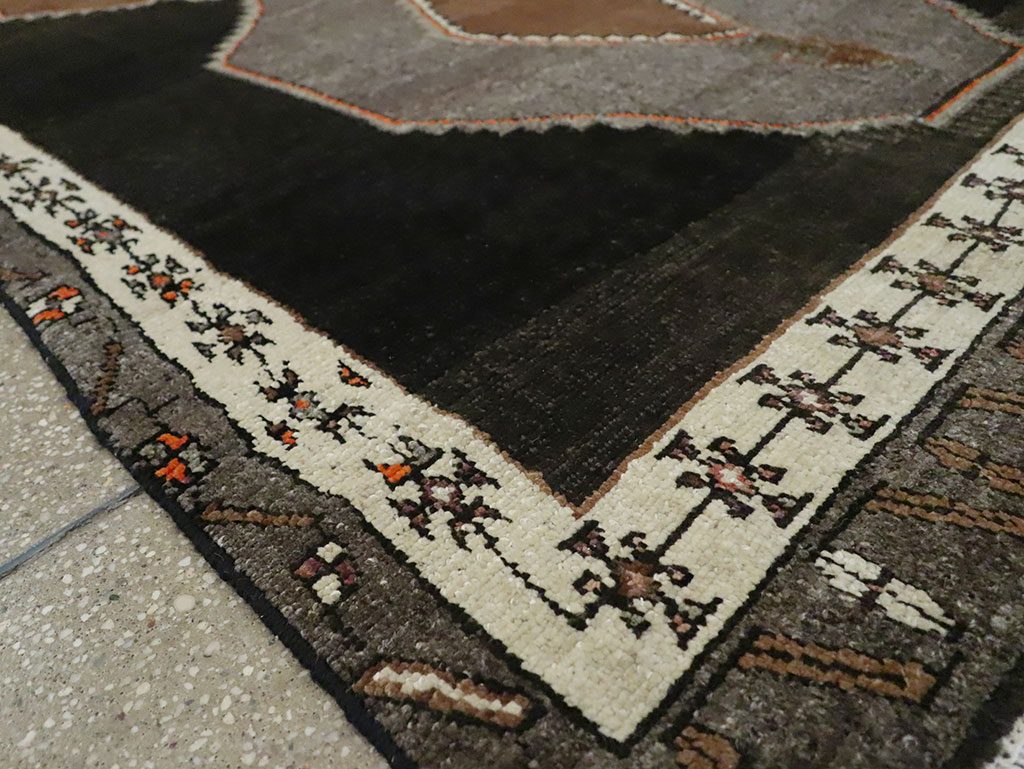 Vintage Turkish Anatolian Wide Gallery Runner, No.29229 - Gsblank