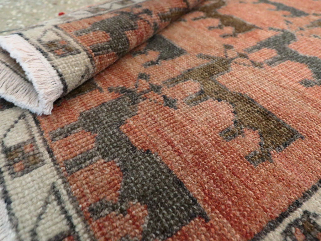 Vintage Anatolian Pictorial Rug, No.29230 - Gsblank