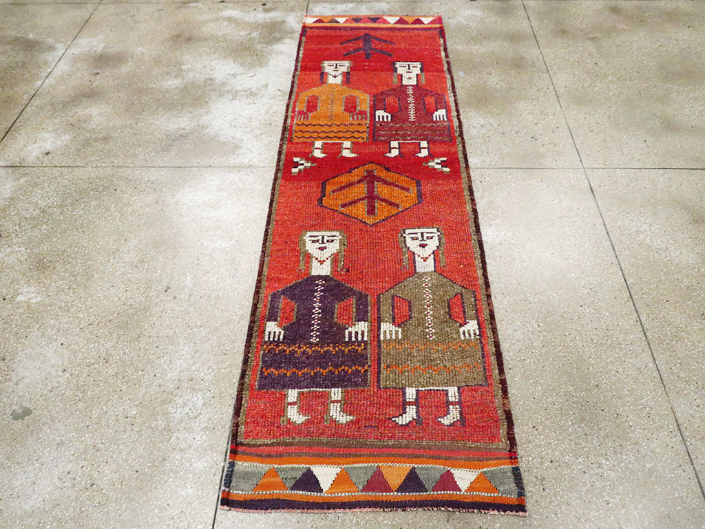 Vintage Turkish Anatolian Pictorial Runner, No.29231 - Gsblank