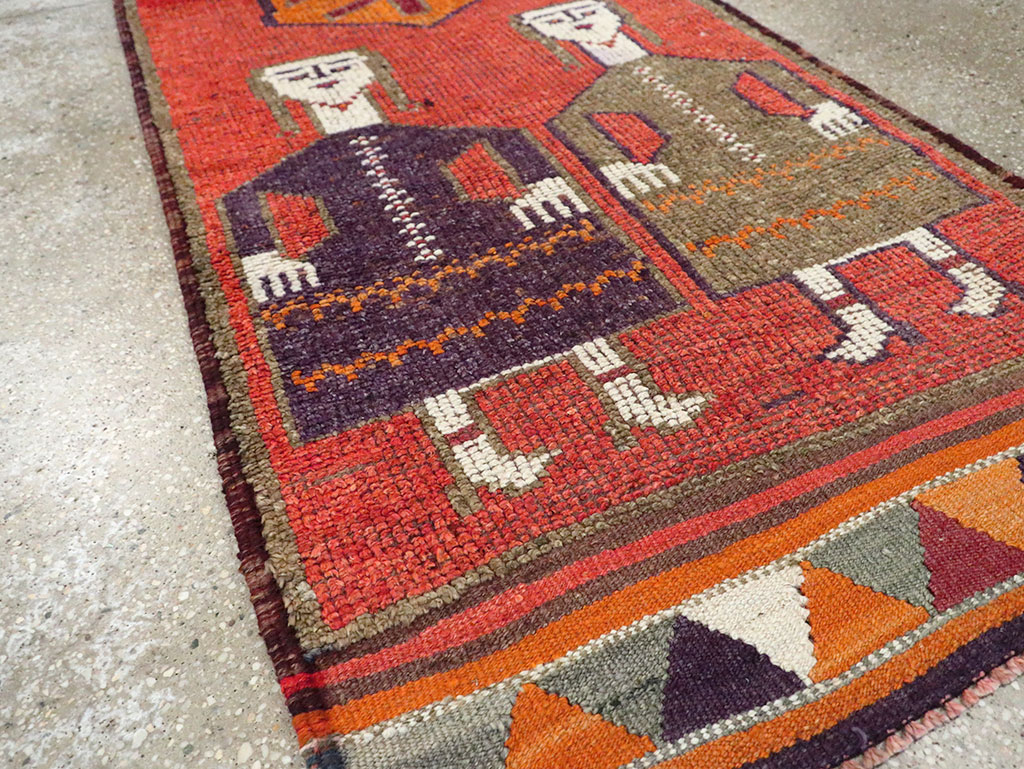 Vintage Turkish Anatolian Pictorial Runner, No.29231 - Gsblank