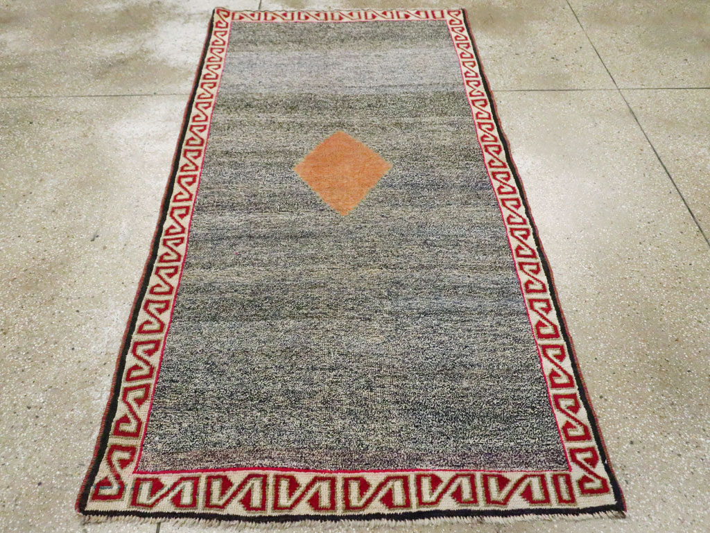 Vintage Persian Gabbeh Rug, No.29261 - Gsblank