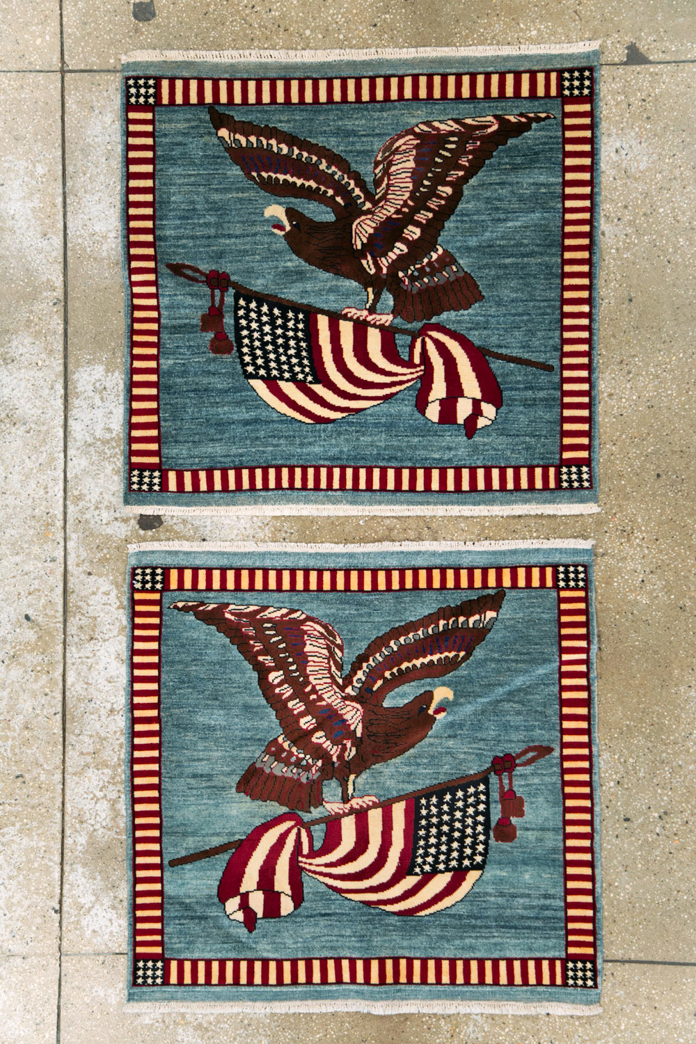 Modern Persian Mahal Pictorial Flag Rug (Pair: 2 of 2), No.29294 - Gsblank