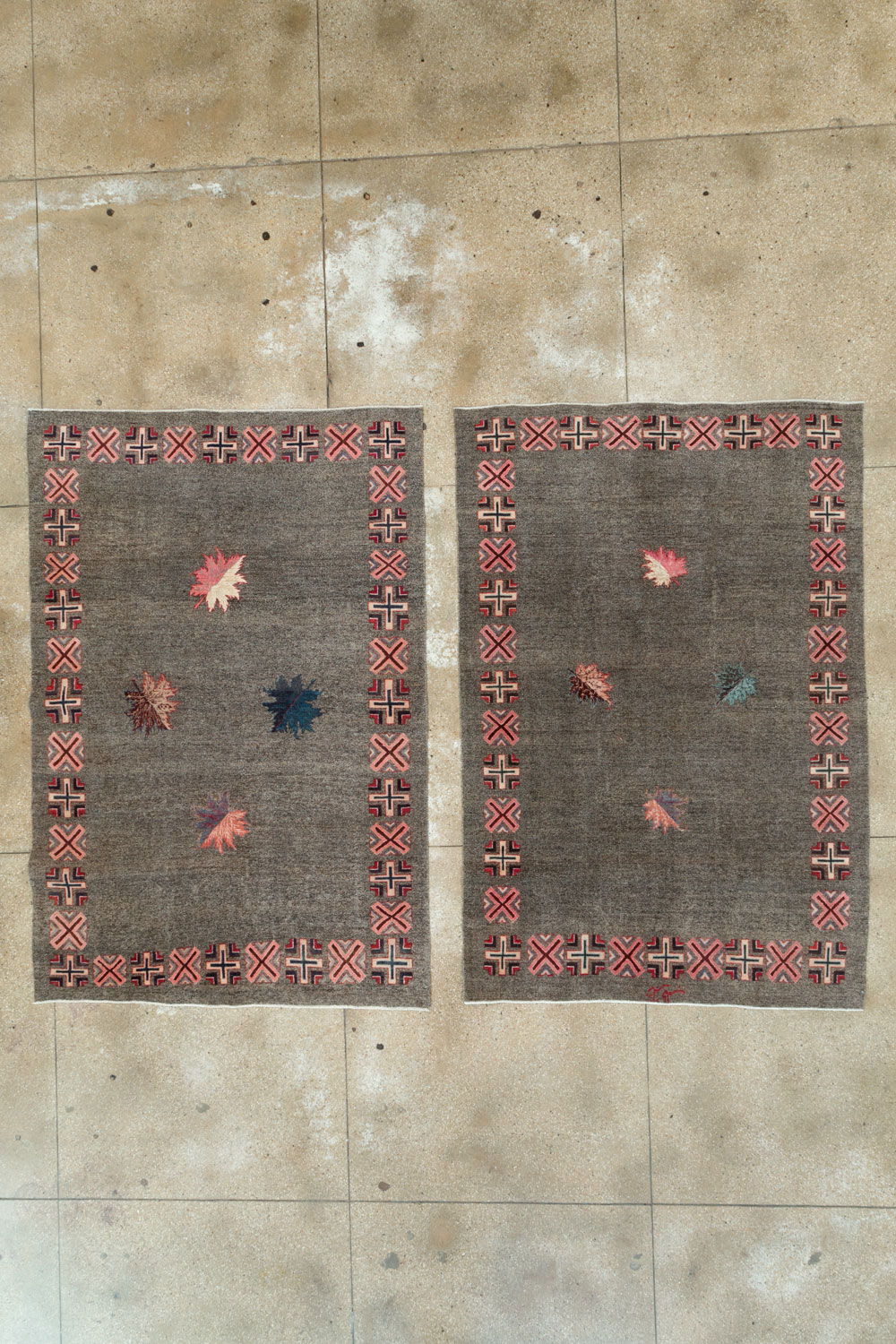 Vintage Persian Art Deco Mashad Accent Rug (Pair: 1 of 2), No.29297 - Gsblank