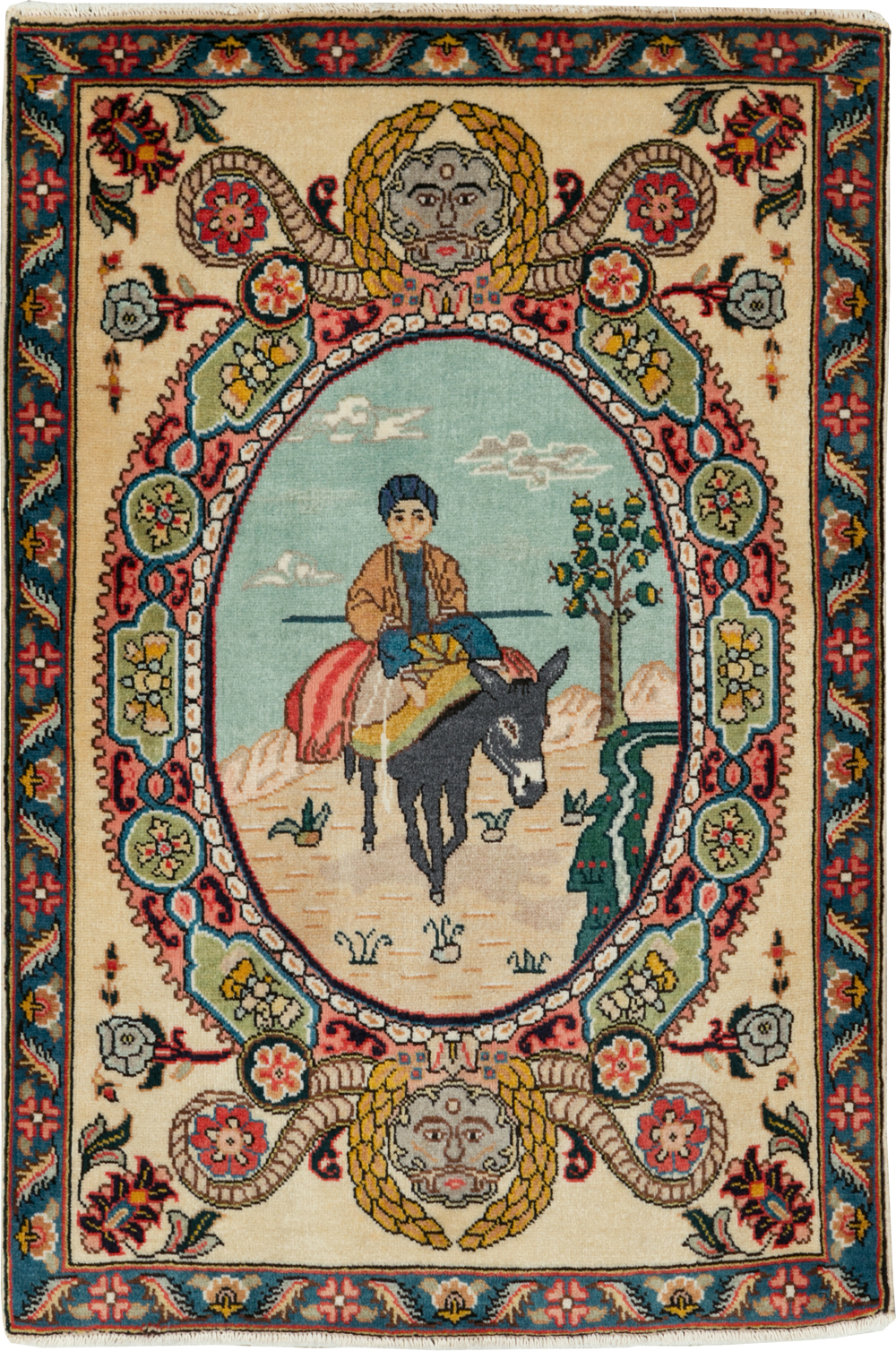 Vintage Persian Tabriz Pictorial Rug, No.29303 - Gsblank