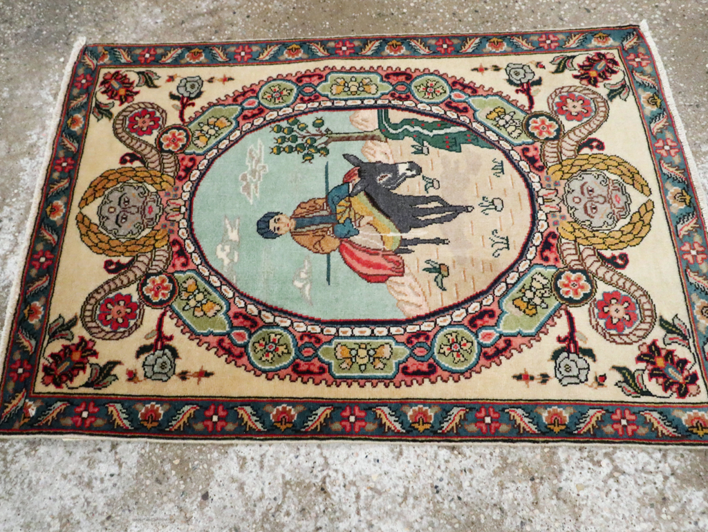 Vintage Persian Tabriz Pictorial Rug, No.29303 - Gsblank
