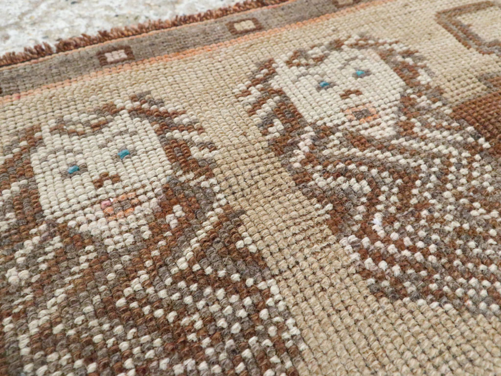 Vintage Turkish Anatolian Pictorial Throw Rug (Pair: 1 of 2), No.29314 - Gsblank