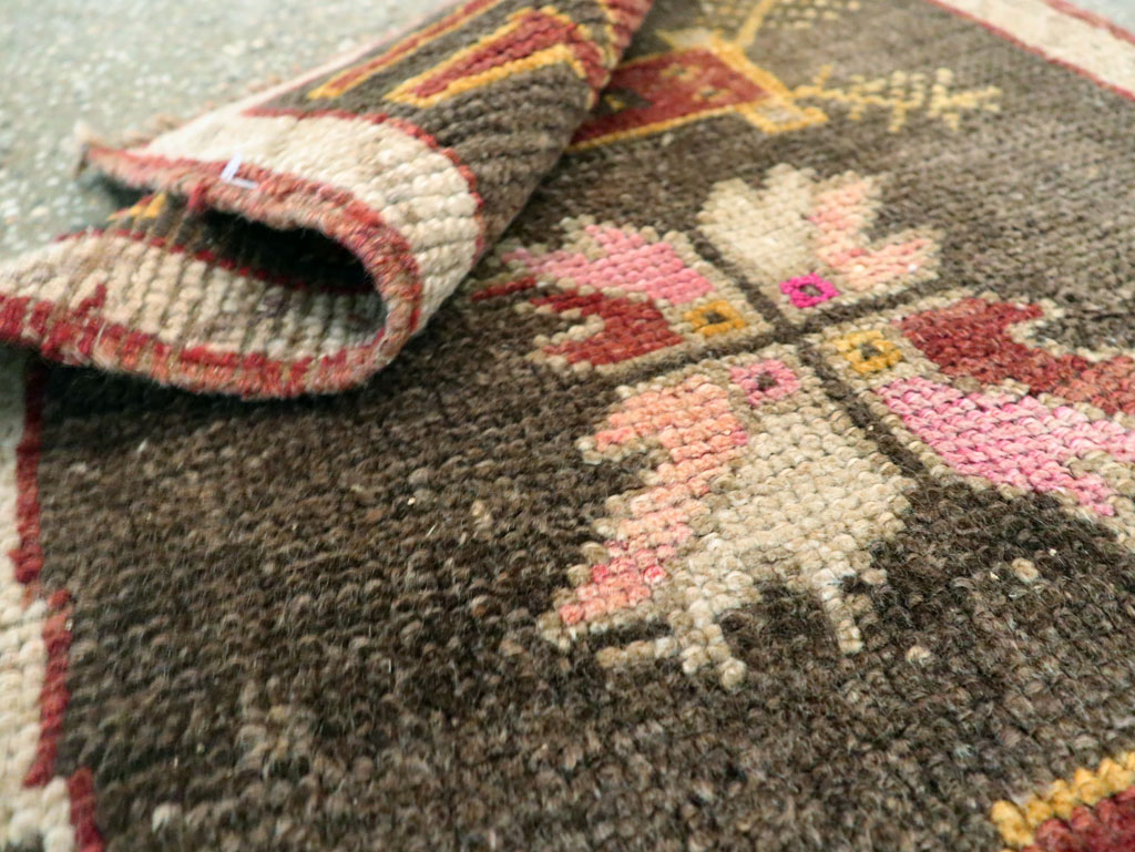 Vintage Anatolian Pictorial Rug, No.29315 - Gsblank