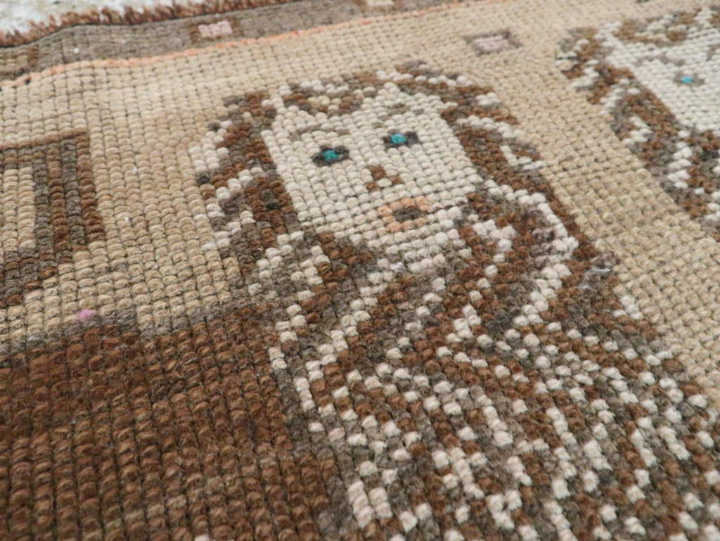 Vintage Turkish Anatolian Pictorial Throw Rug (Pair: 2 of 2), No.29318 - Gsblank