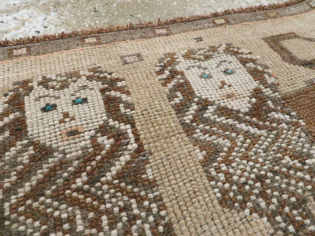 Vintage Turkish Anatolian Pictorial Throw Rug (Pair: 2 of 2), No.29318 - Gsblank